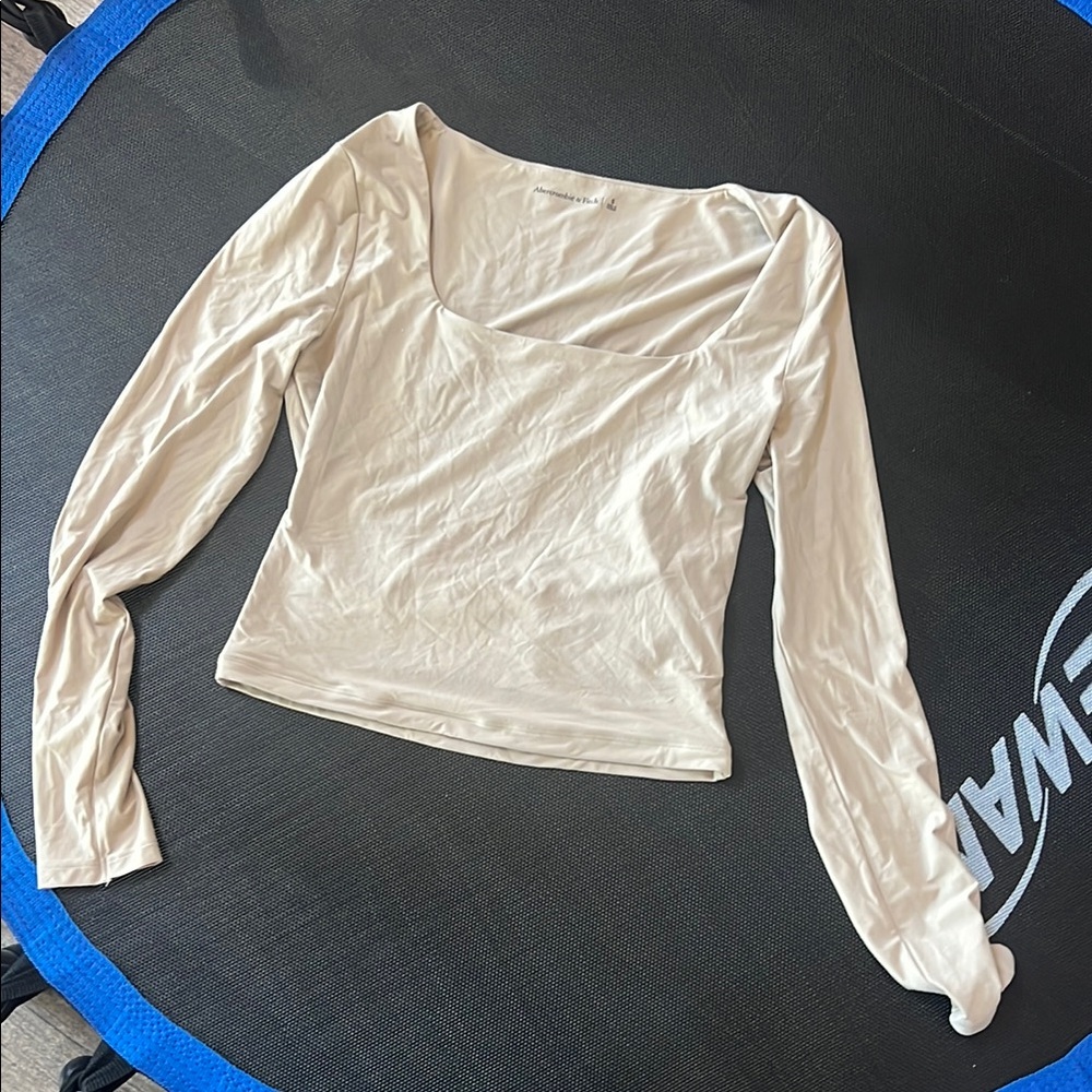 Abercrombie & Fitch Shapewear Cream Long Sleeve Top